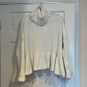Cream Free People turtle neck sweater Medium